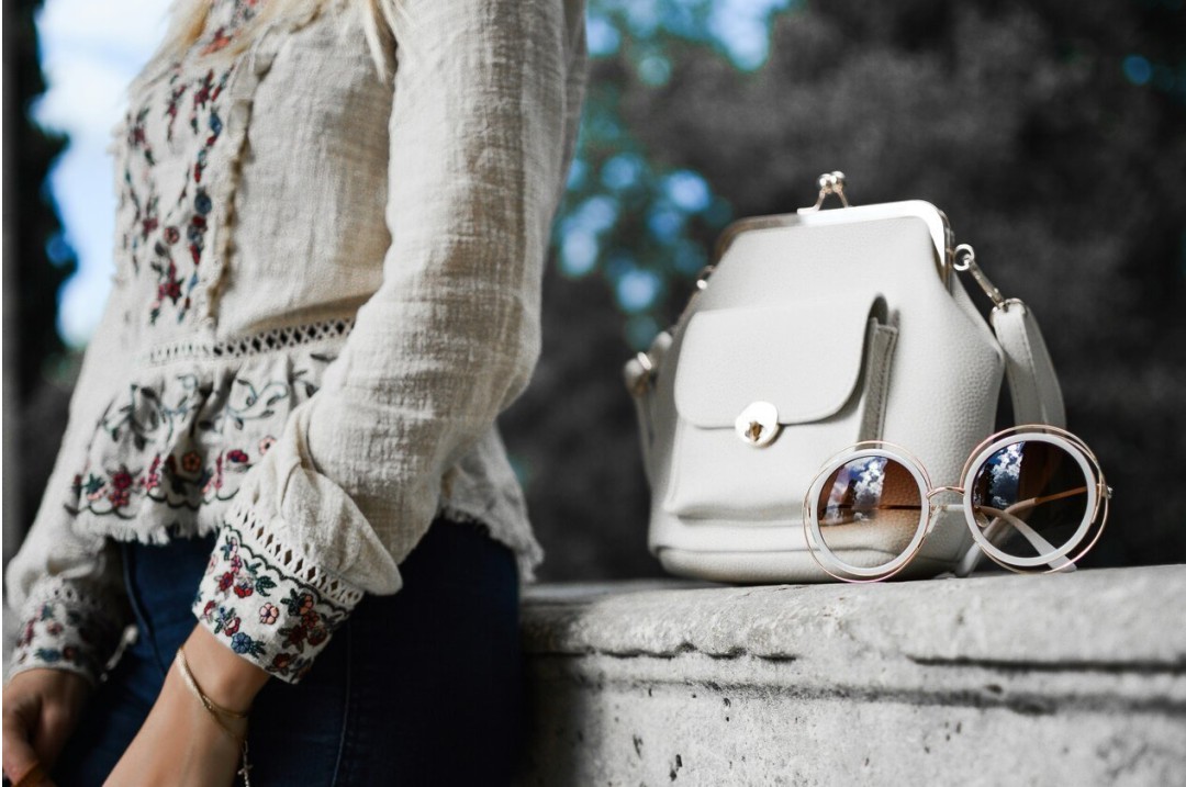 Look 3